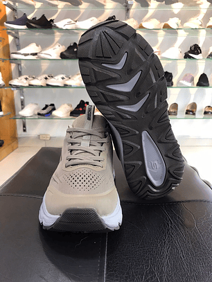 Skechers Max Cushioning Beige