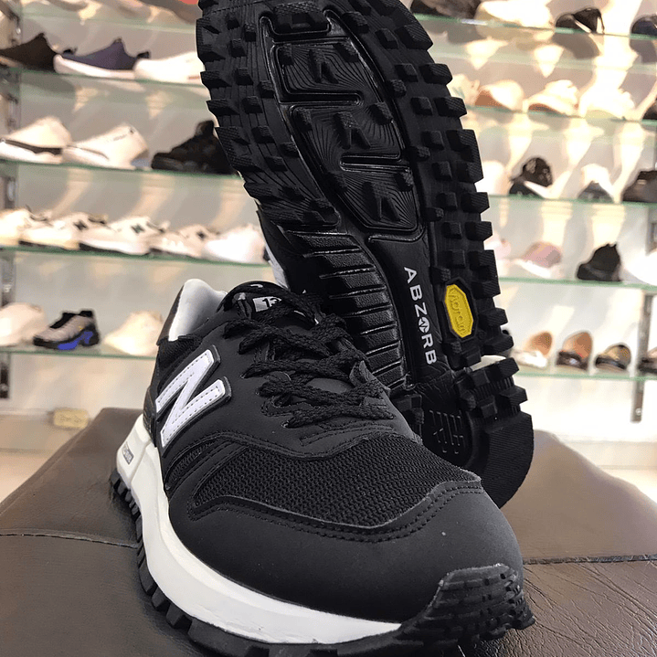 New Balance 1300/RC 1300 Negro con Blanco 3