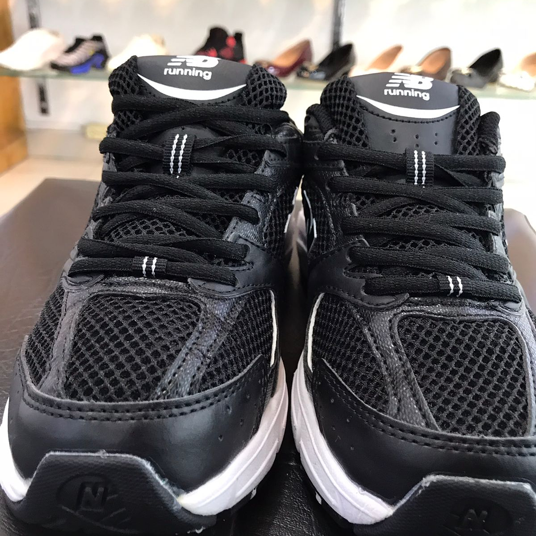 New Balance 530 Negro 2