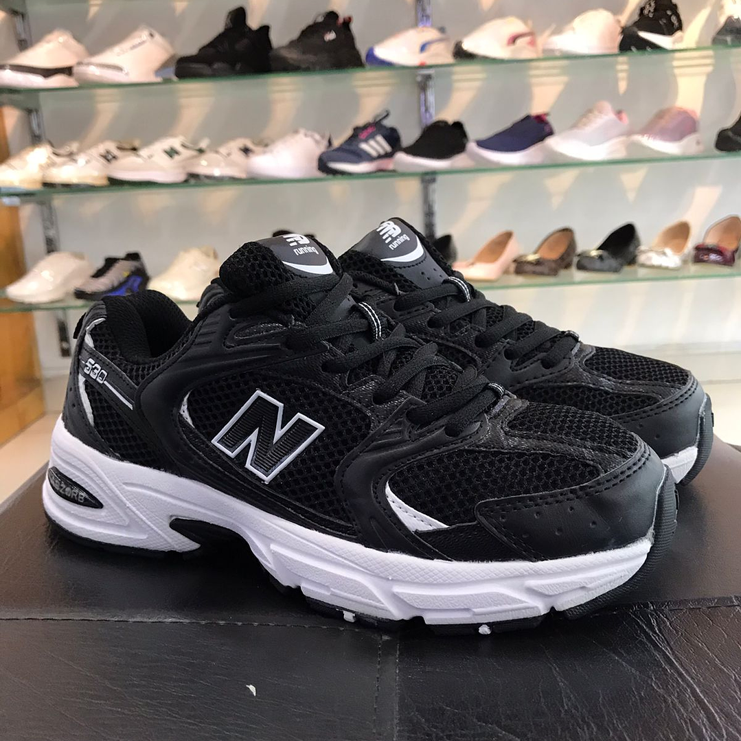 New Balance 530 Negro 3