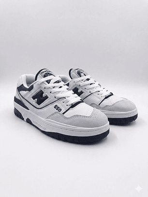 New Balance 550 Blanco con Negro