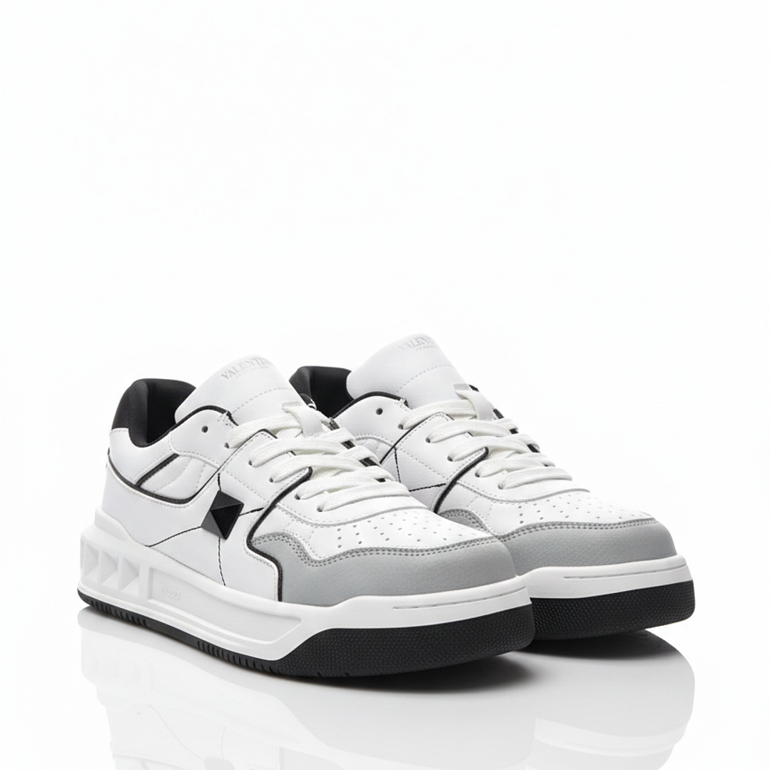 Valentino Garavani One Stud Blanco Negro 1