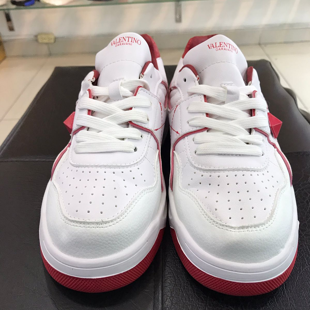 Valentino Garavani One Stud Low Rojo 5