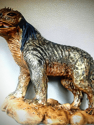 Perro Depredador Figura