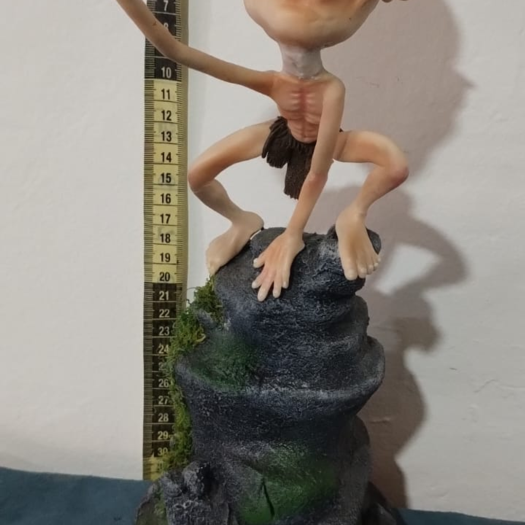 Señor de los Anillos Gollum Figura 1