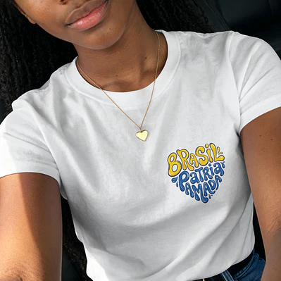 Camiseta Coração Brasileiro