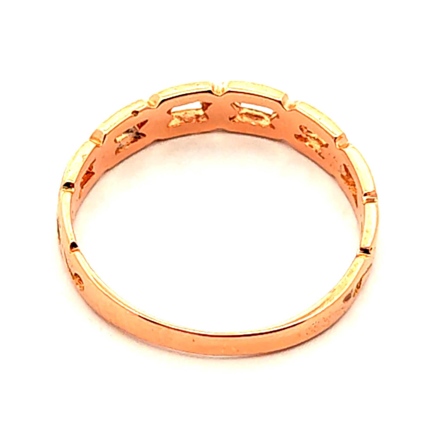 Anillo de oro 18k modelo de eslabones, peso 2,35 grs, Talla 16 4