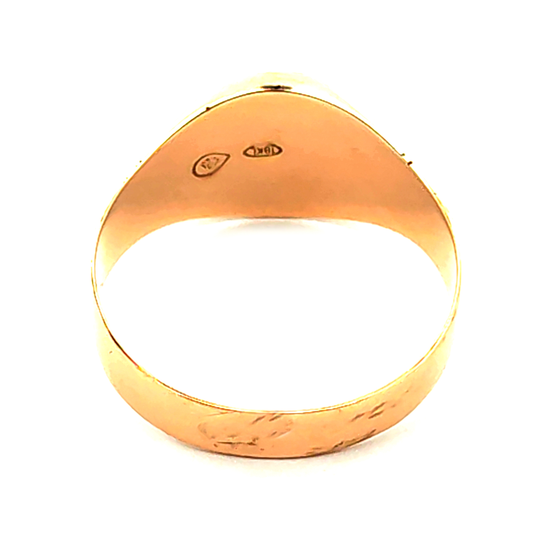 Anillo de oro 18k modelo sello , peso 4 grs, talla 25 4