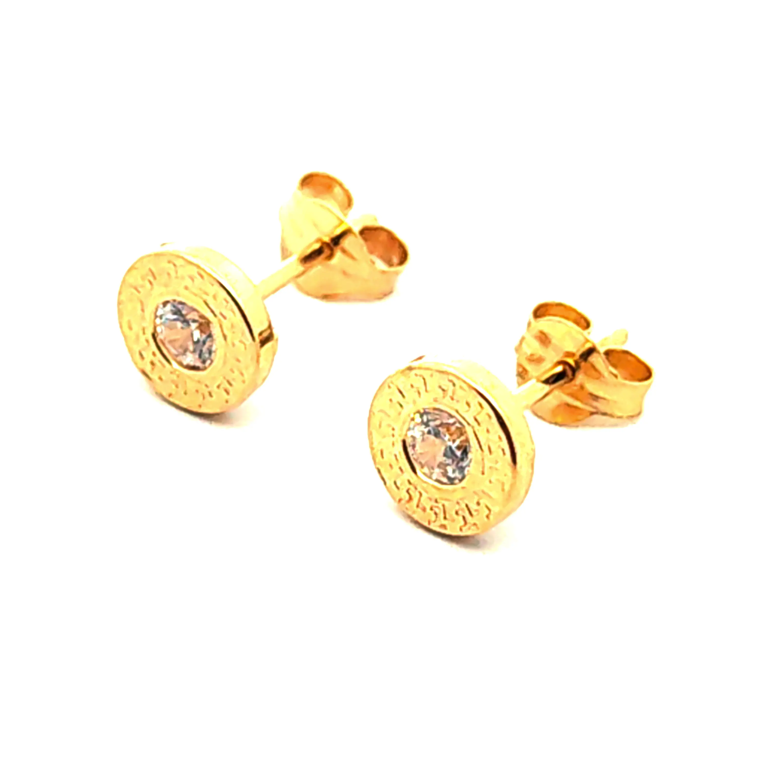 Aro de oro 18k  diseño circular y circón central, peso 0,67 grs 1