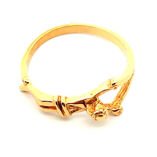 Anillo de oro 18k, diseño de Cristo, peso 2,37 grs, talla 14 3