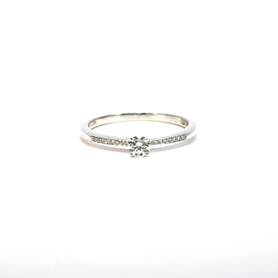 Anillo Oro 18K Peso:2.07 Gr. / Talla : 15.00 / 29 Puntos