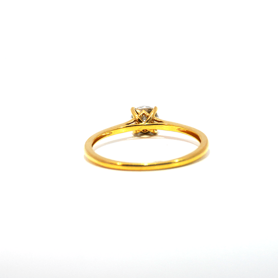 Anillo Oro 18K Peso:1.53 Gr. / Talla : 15.00 / 16 Puntos 3
