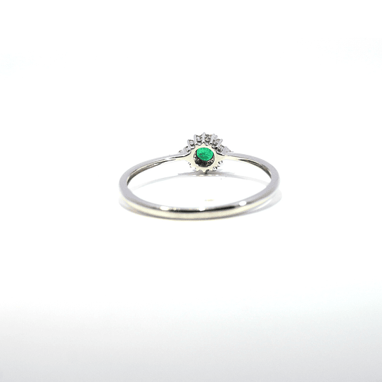 Anillo Oro 18K Peso:1.17 Gr. / Talla : 15.00 / 12 Puntos 3