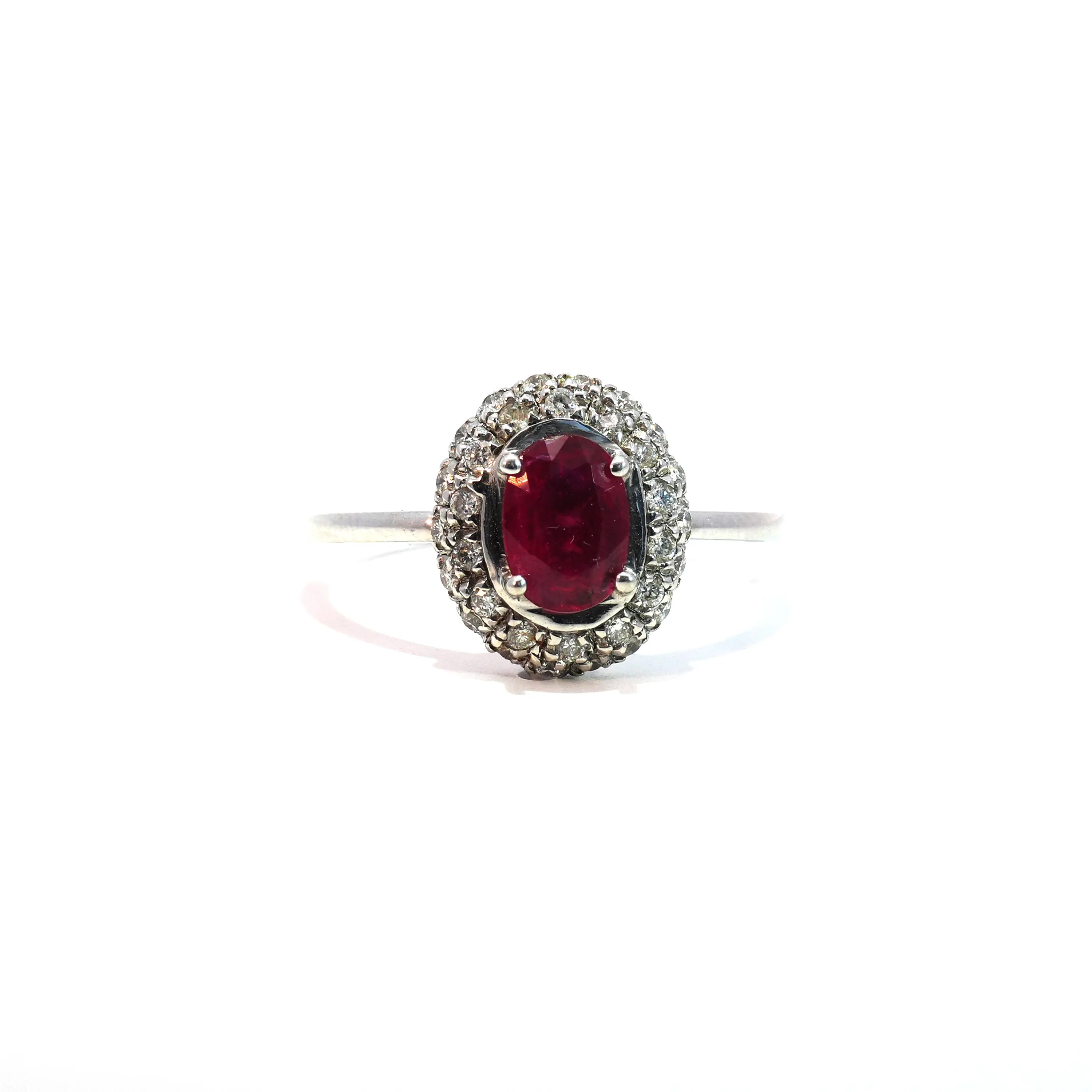 Anillo Oro 18K Peso:3.10 Gr. / Talla : 20.00 / 24 Puntos 1