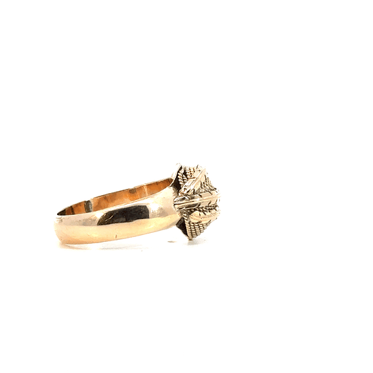 Anillo Oro 18K Peso:4.30 Gr. / Talla : 21.00 2