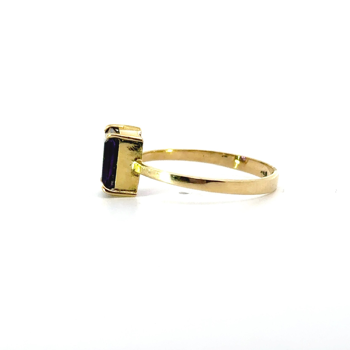 Anillo Oro 18K Peso:1.81 Gr. / Talla : 14.00 2