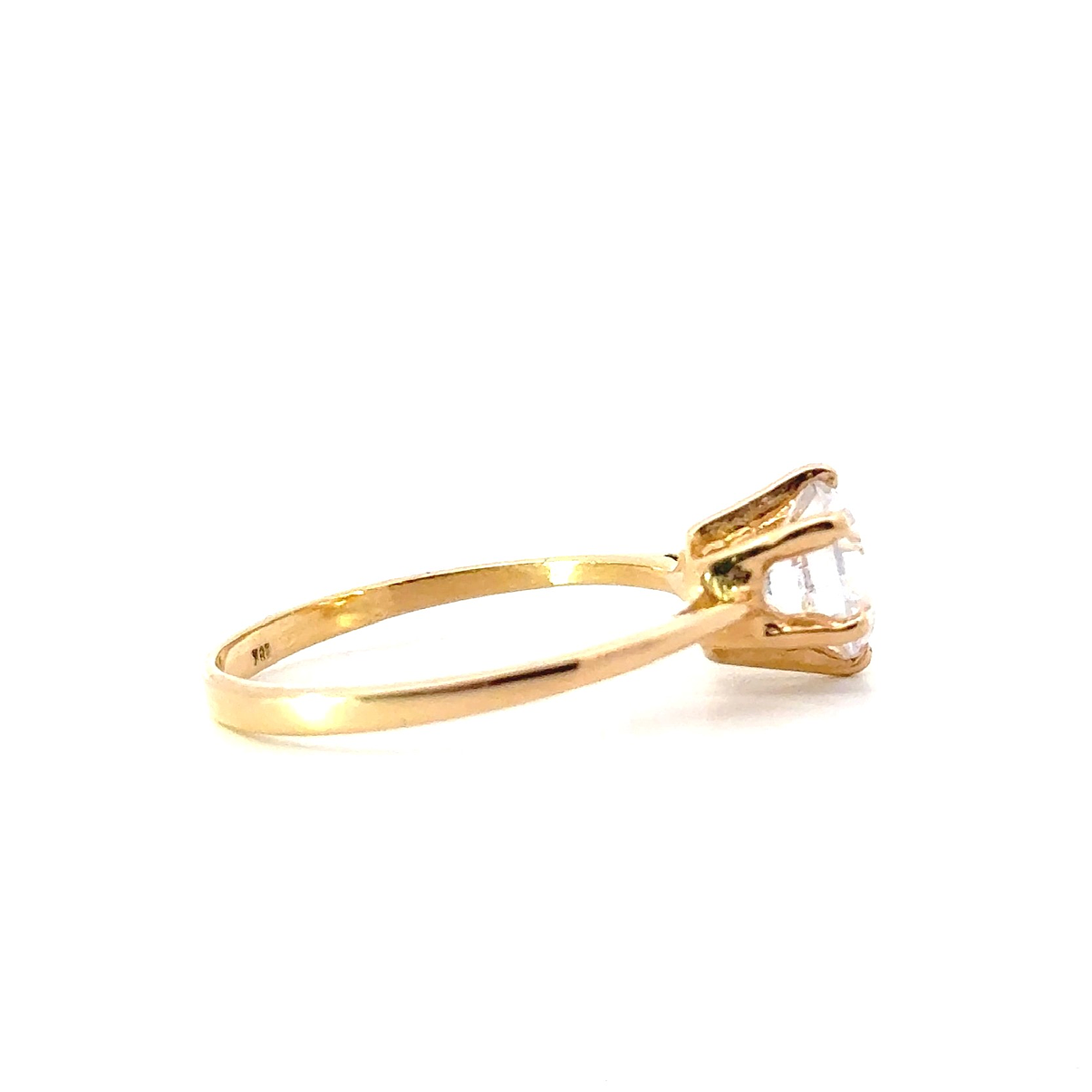 Anillo Oro 18K Peso:2.58 Gr./ Talla : 17.00 4