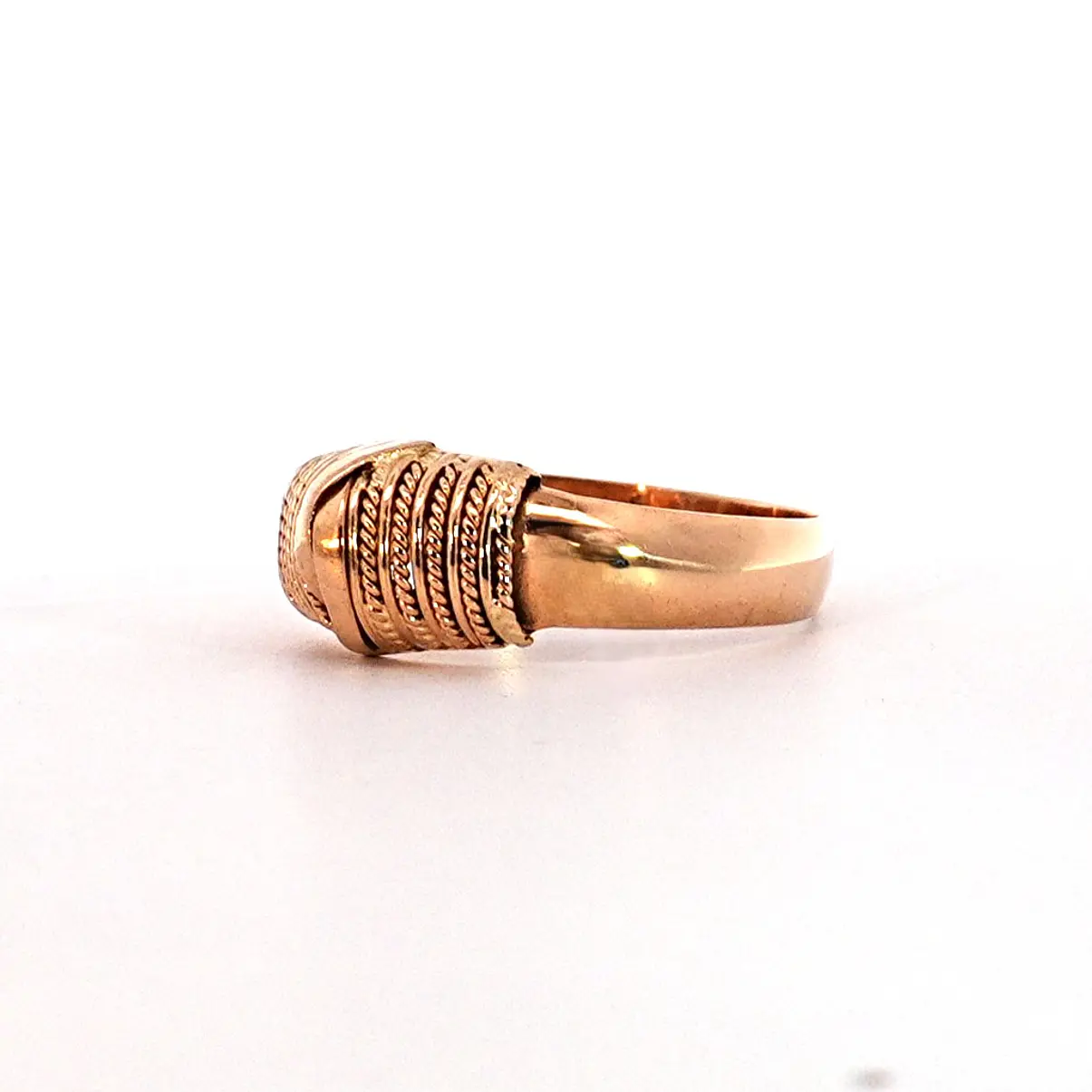 Anillo Oro 18K Peso:3.69 Gr. / Talla : 29.00 2