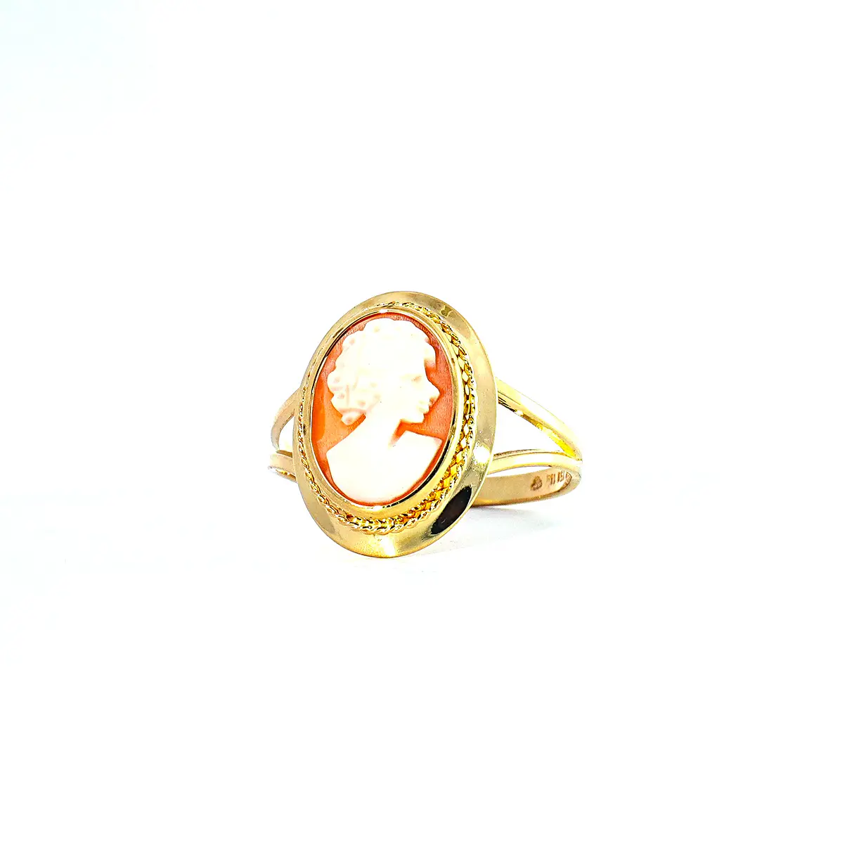 Anillo Oro 18K Peso:2.40 Gr. / Talla : 21.00 1