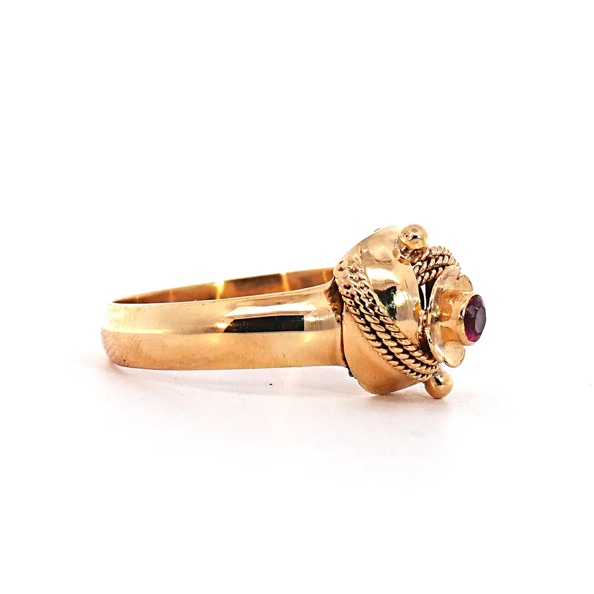 Anillo Oro 18K Peso:3.53 Gr. / Talla : 17.00 3