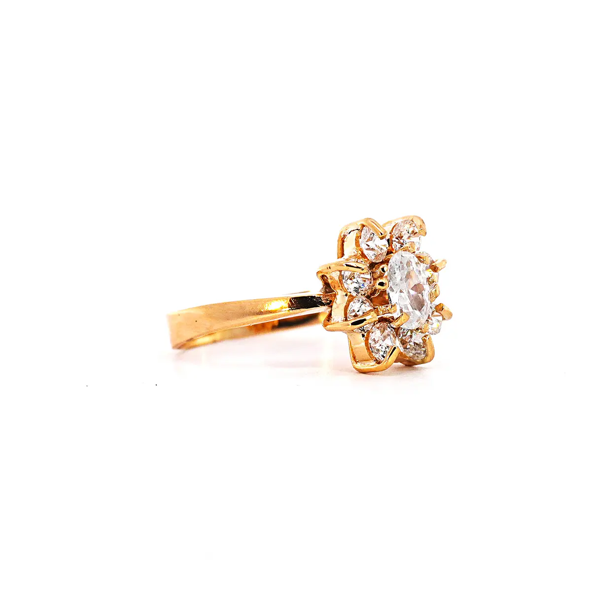 Anillo Oro 18K Peso:3.90 Gr. / Talla : 17.00 3
