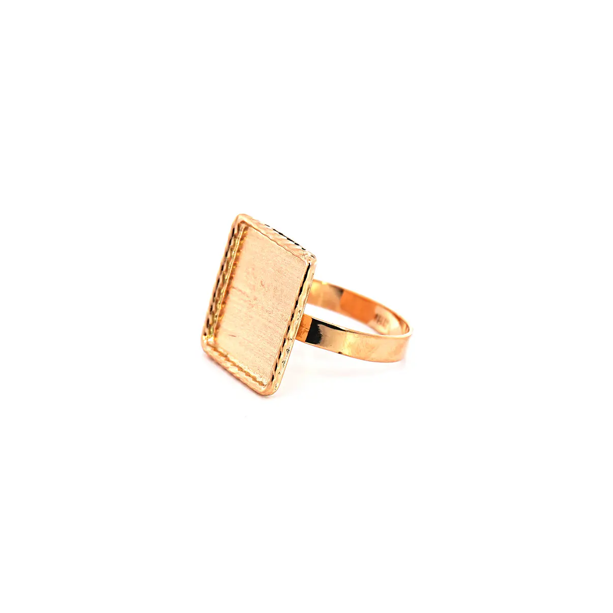 Anillo Oro 18K Peso:3.90 Gr. / Talla : 19.00 2