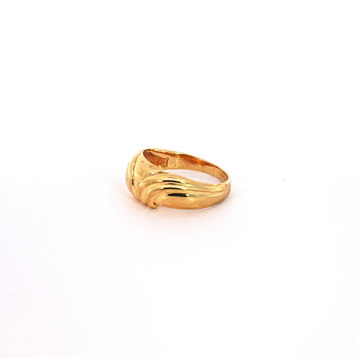 Anillo Oro 18K Peso:4.70 Gr. / Talla : 14.00 3