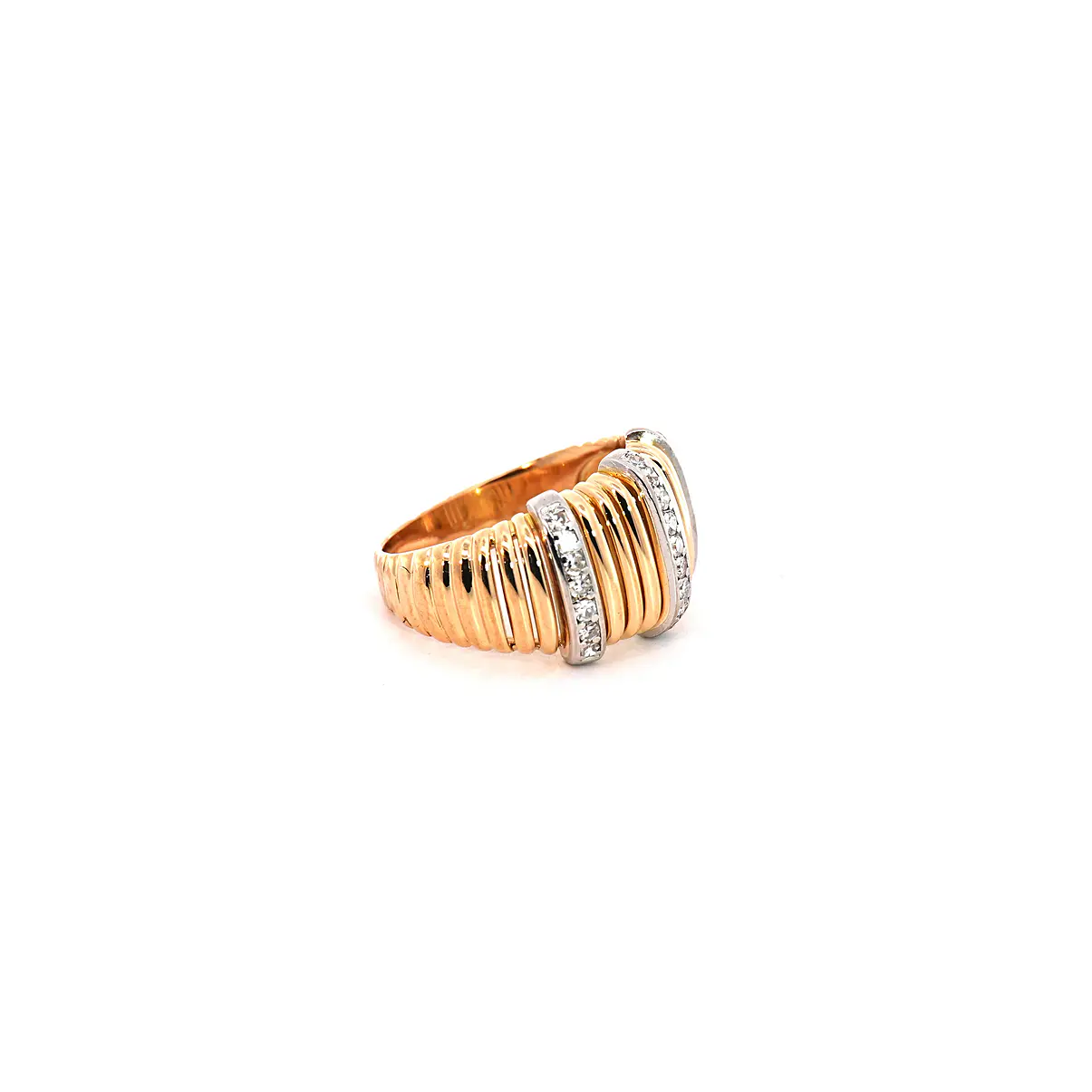 Anillo Oro 18K Peso:7.12 Gr. / Talla : 14.00 2