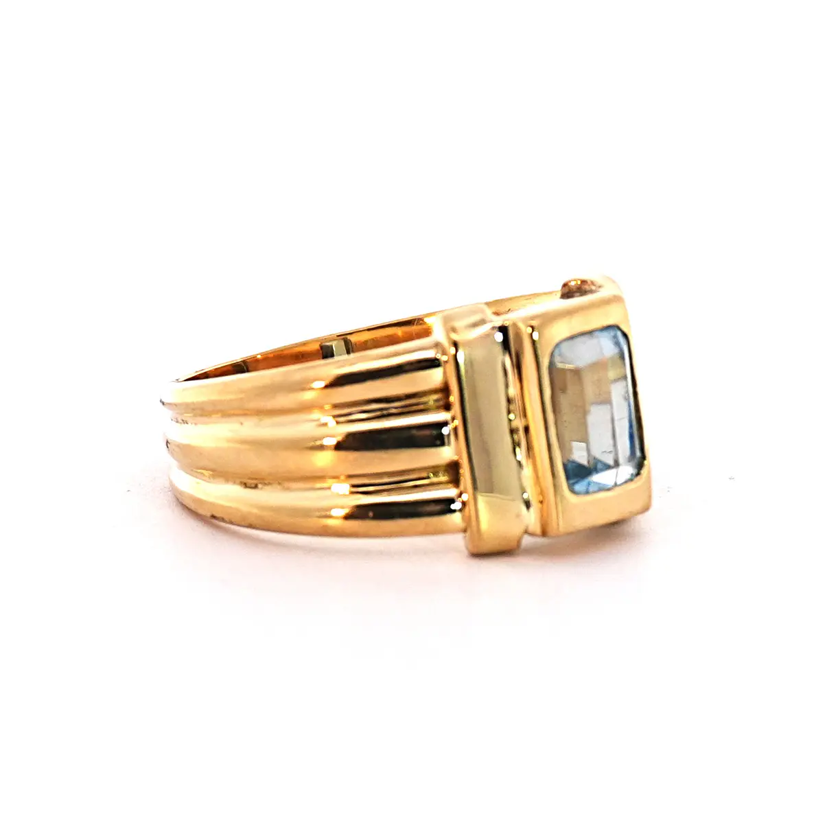 Anillo Oro 18K Peso:7.28 Gr. / Talla : 17.00 3