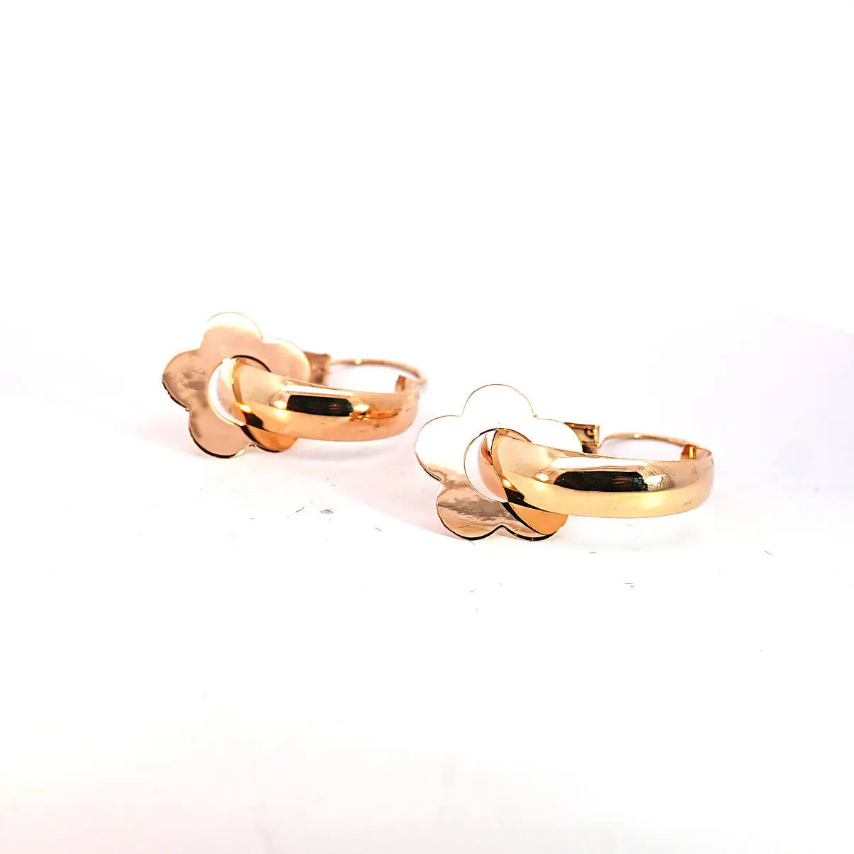 Aro Oro 18K Peso:5.96 Gr. 2