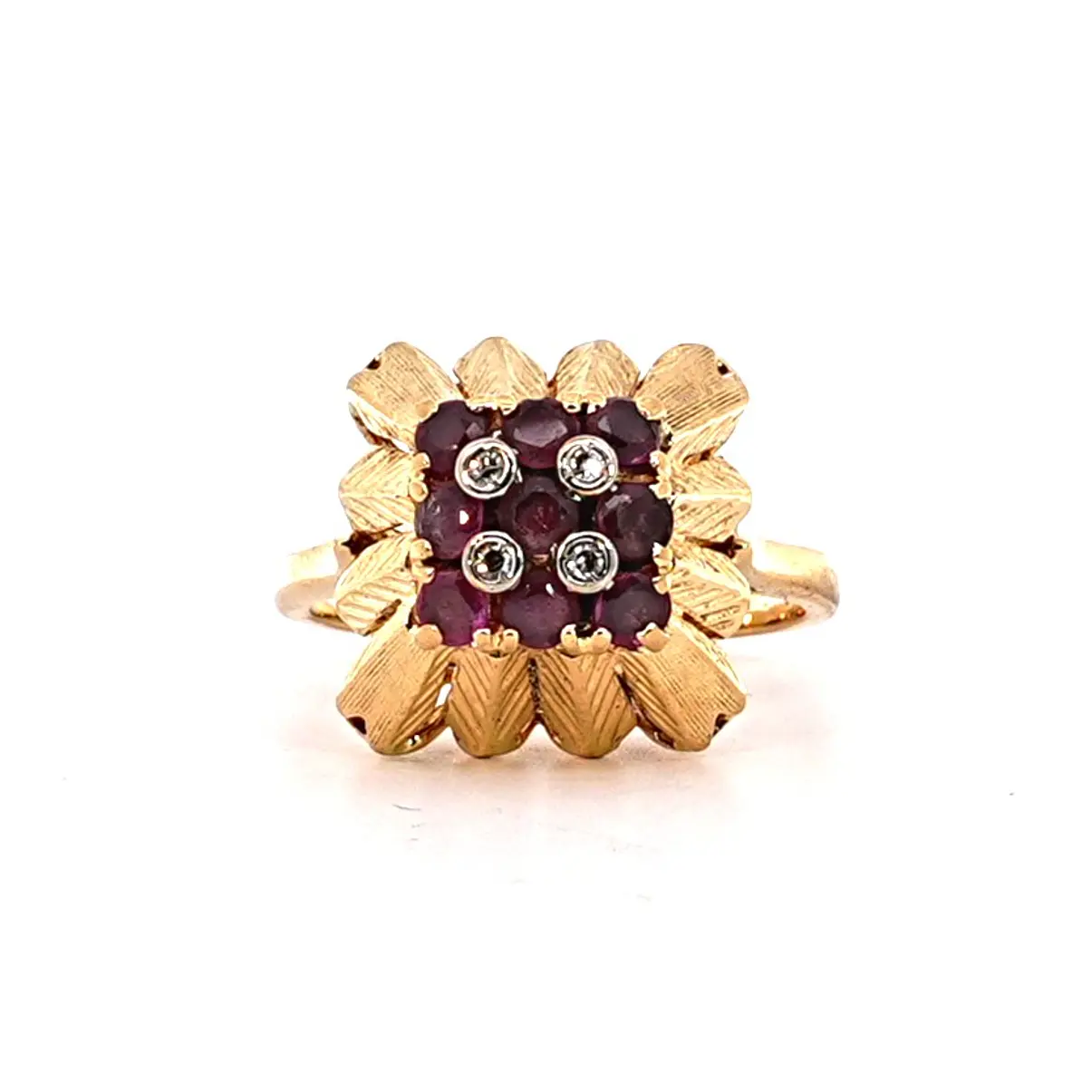 Anillo Oro 18K Peso:7.16 Gr. / Talla : 19.00 1