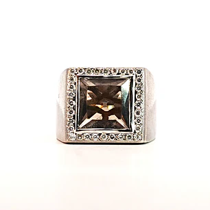 Anillo Oro 18K Peso:11.08 Gr. / Talla : 12.00