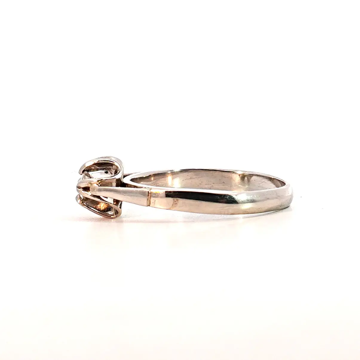 Anillo Oro 18K Peso:2.60 Gr. / Talla : 9.00 2