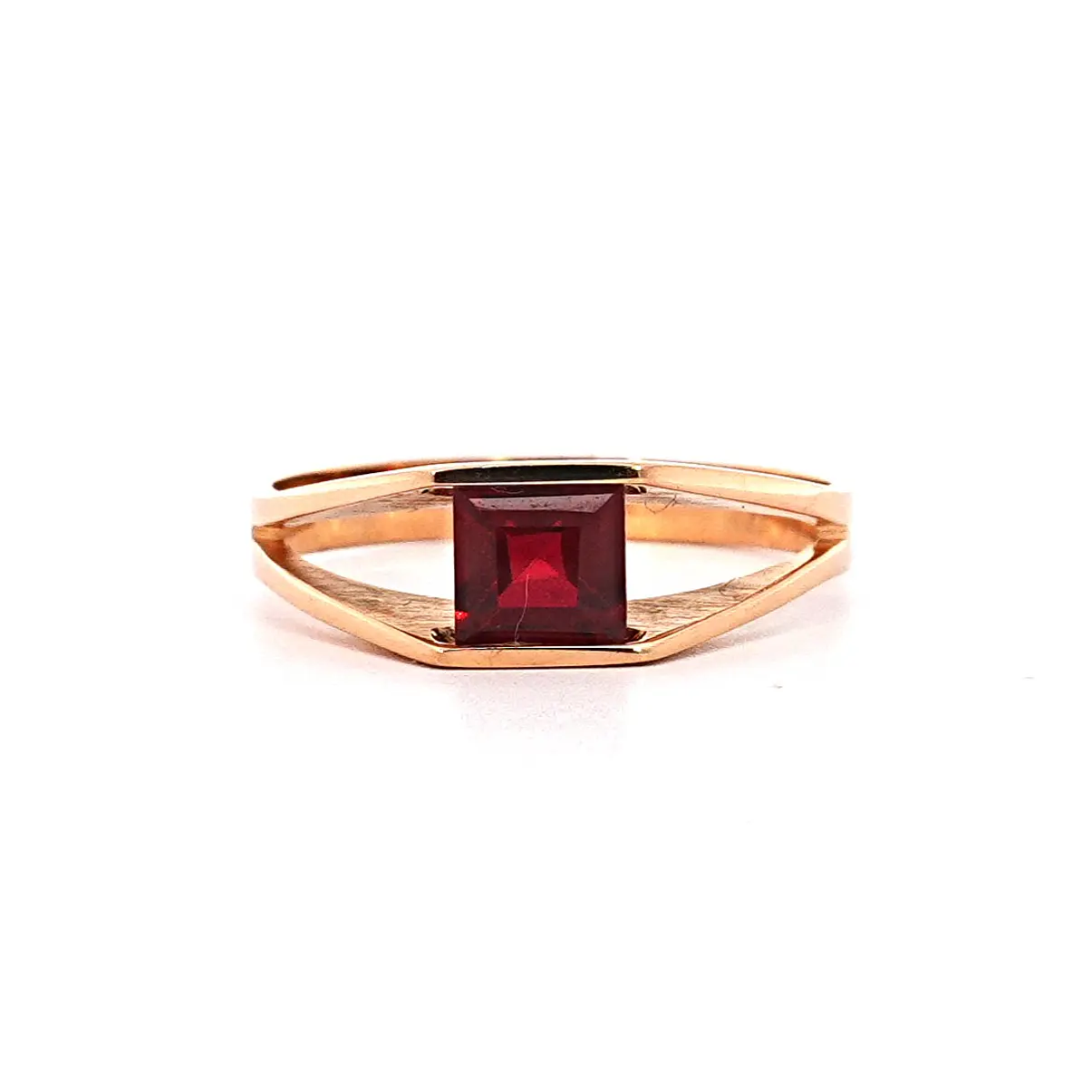 Anillo Oro 18K Peso:2.51 Gr. / Talla : 16.00 1