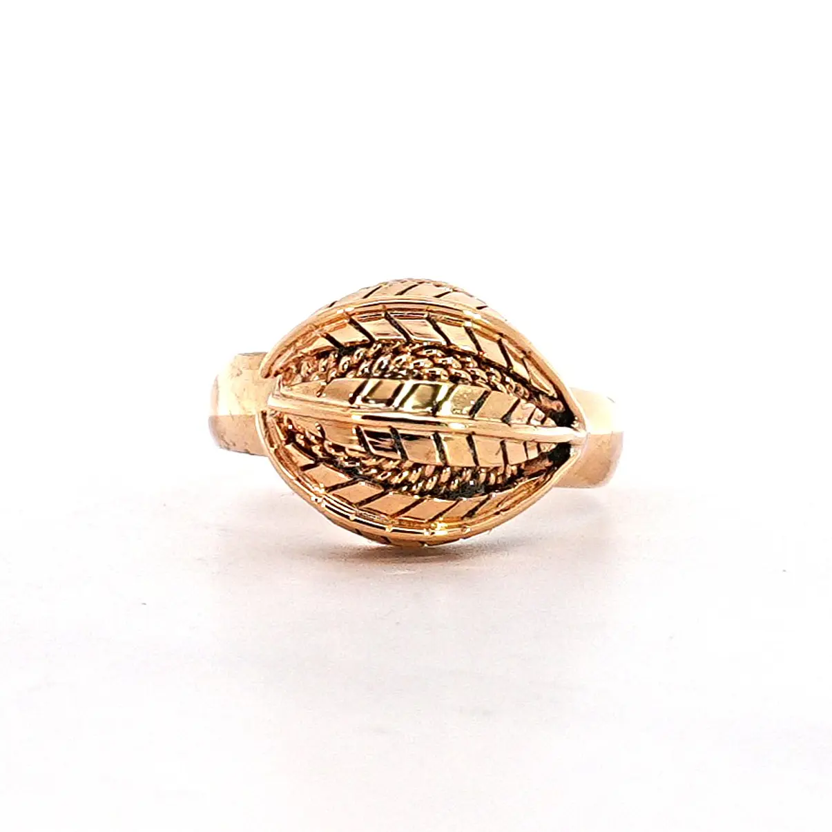 Anillo Oro 18K Peso:4.84 Gr. / Talla : 18.00 1