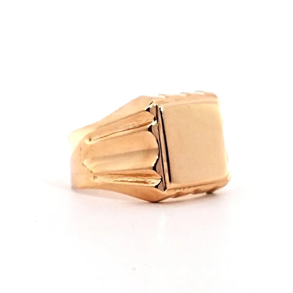 Anillo Oro 18K Peso:7.21 Gr. / Talla : 23.00 1