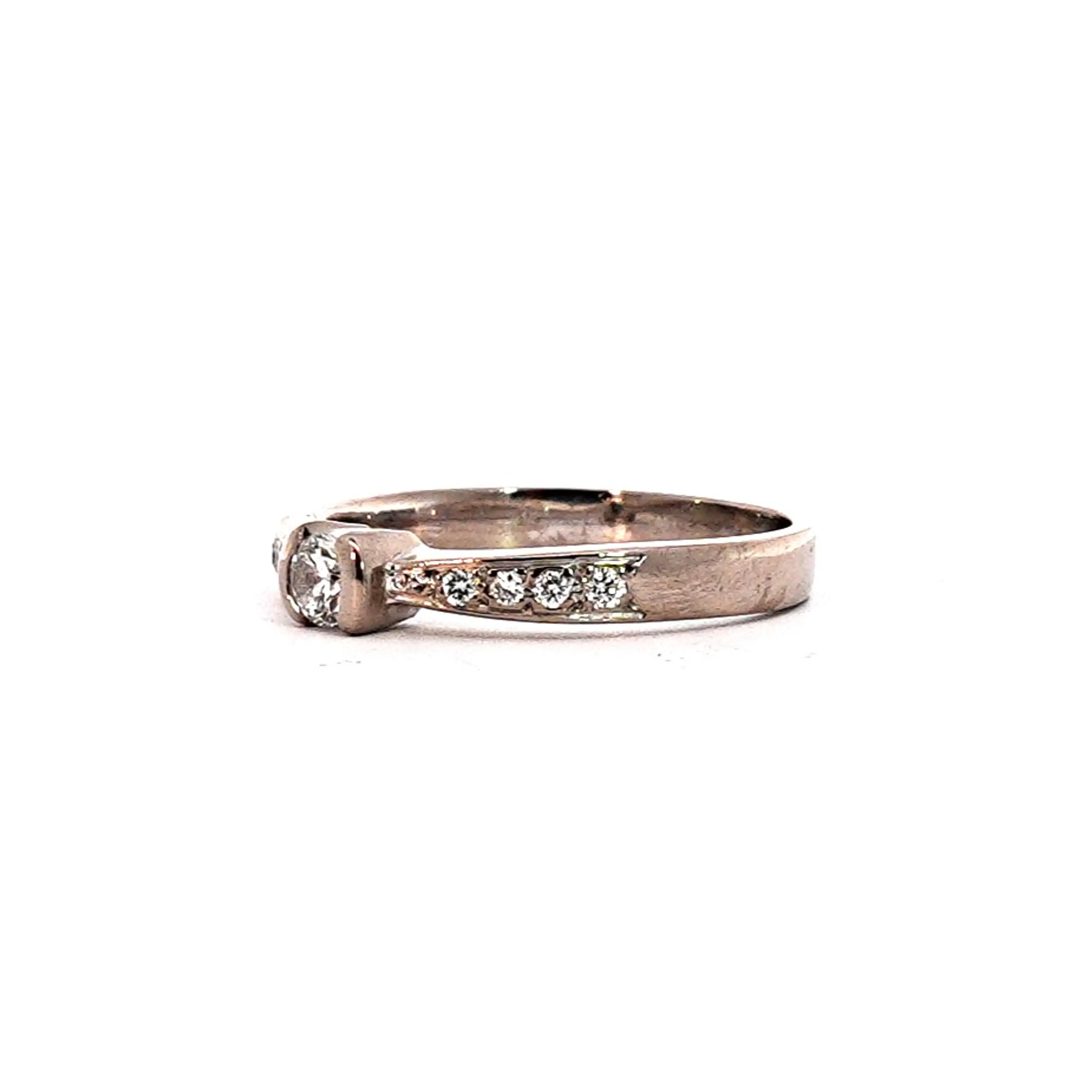 Anillo Oro 18K Peso:3.43 Gr. / Talla : 14.00 2