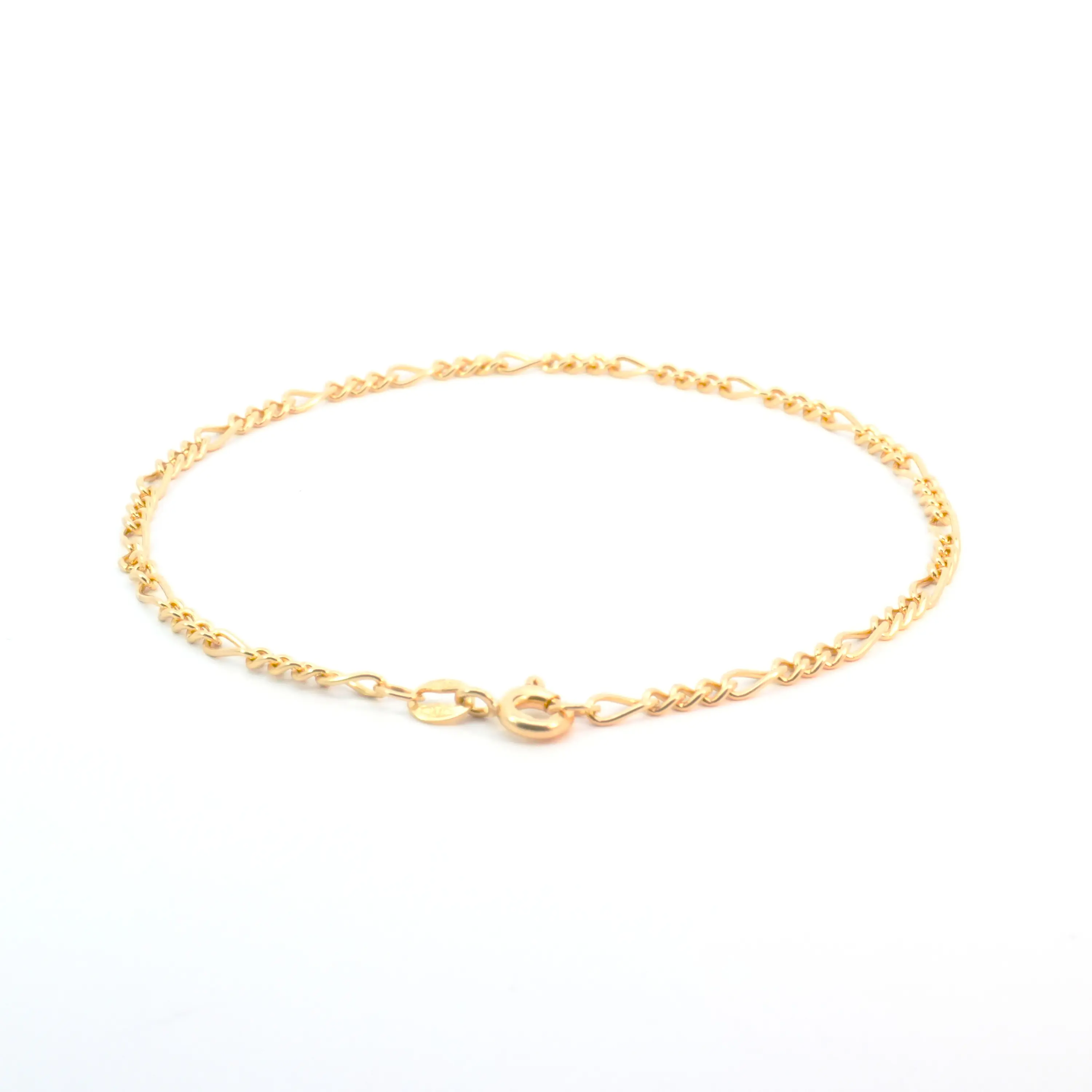 Pulsera o brazalete Oro 18K Peso: 2.50 Gr. / Talla : 18.00 2