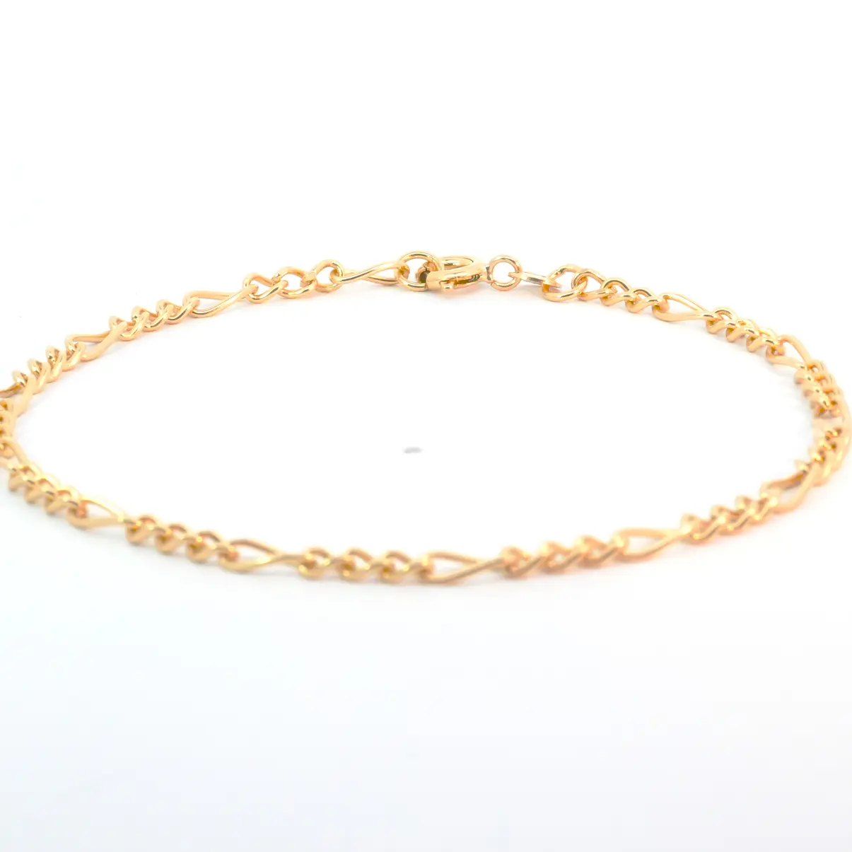 Pulsera o brazalete Oro 18K Peso: 3.50 Gr. / Talla : 18.50 2