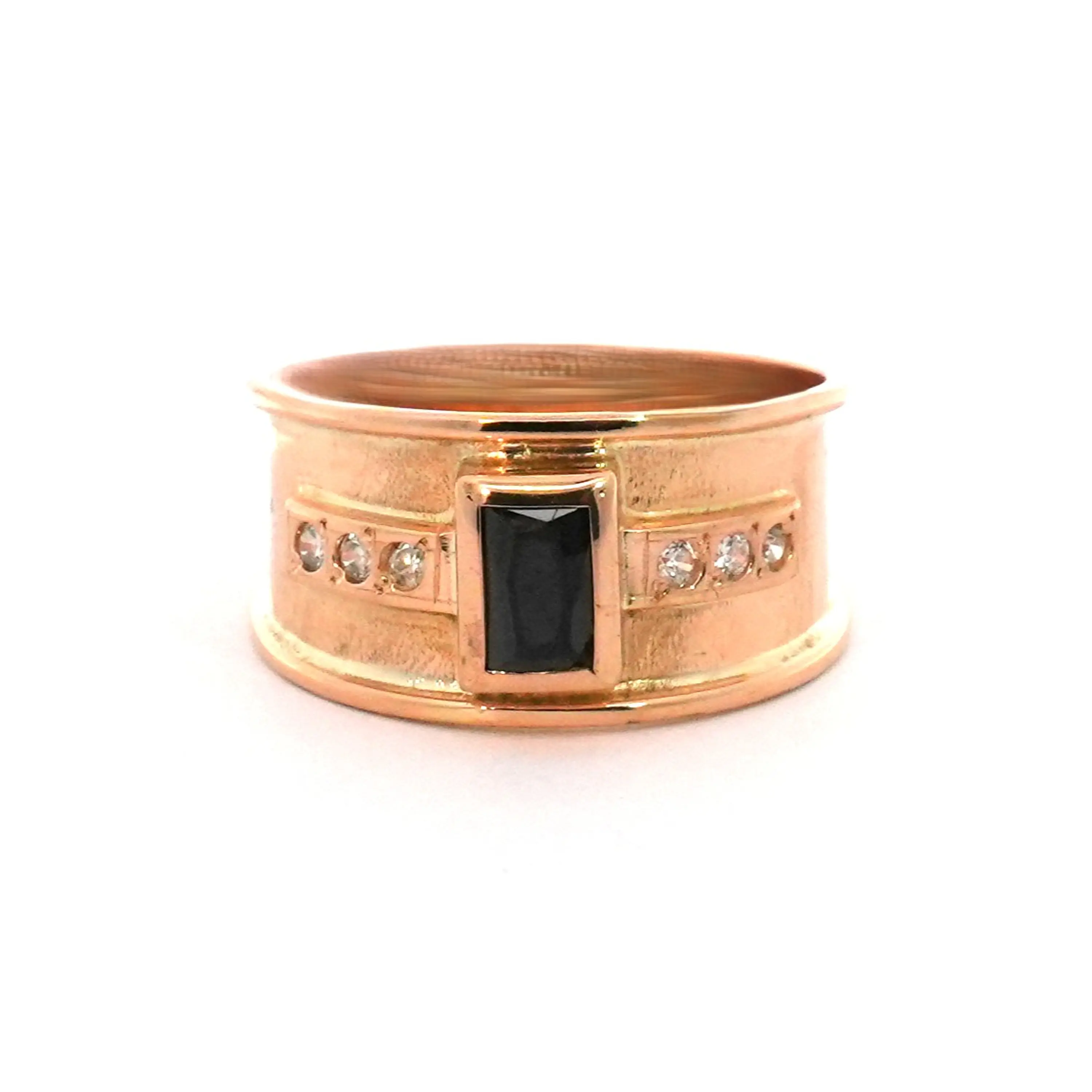 Anillo Oro 18K Peso: 4.90 Gr. / Talla : 24.00 1