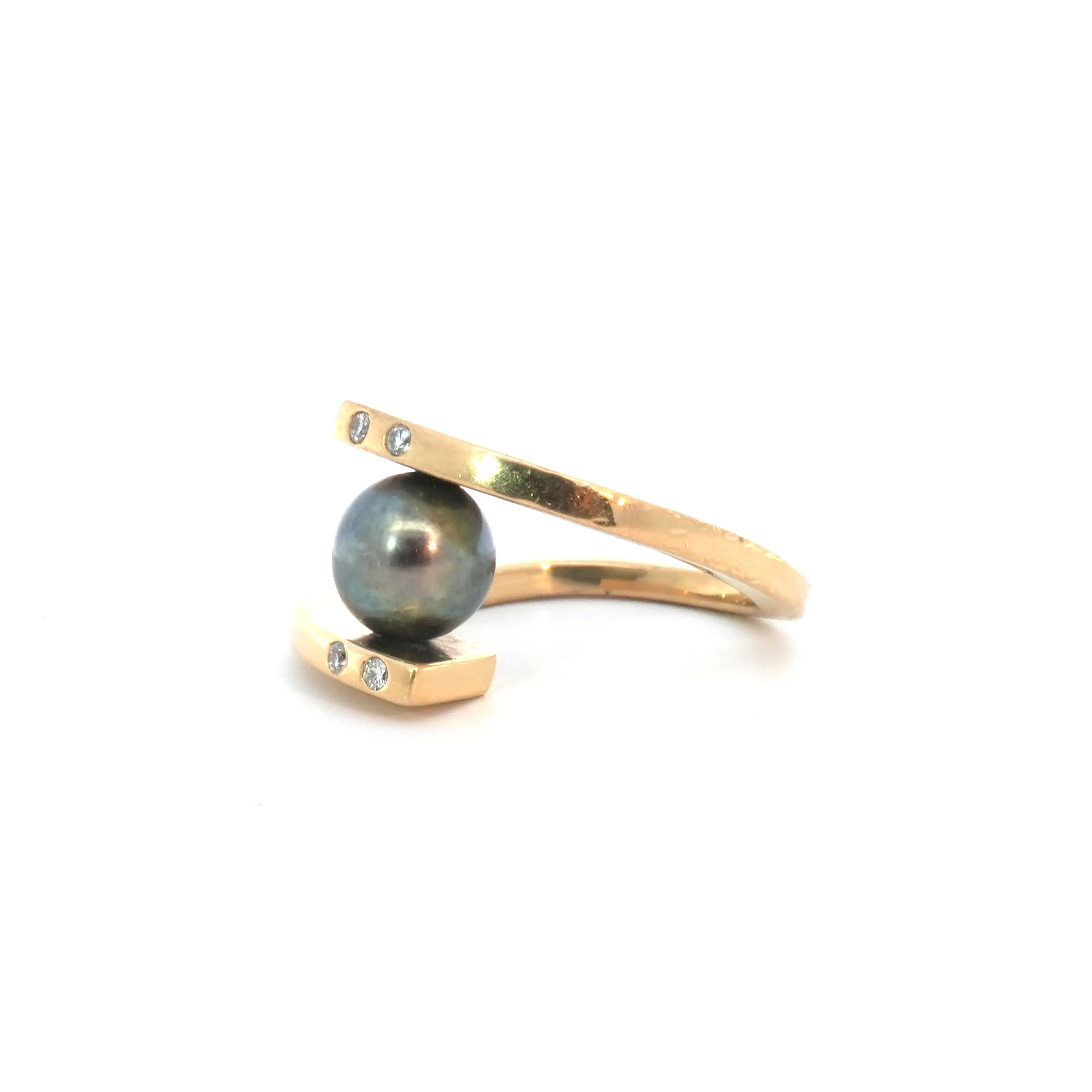 Anillo Oro 18K Peso: 8.10 Gr. / Talla : 9.00 1