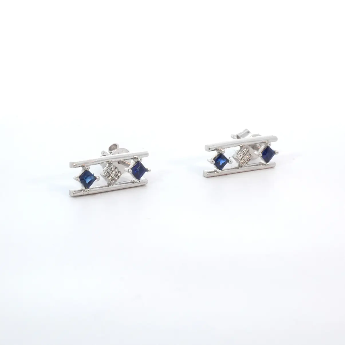 Aro Oro 18K Peso: 2.18 Gr. 2