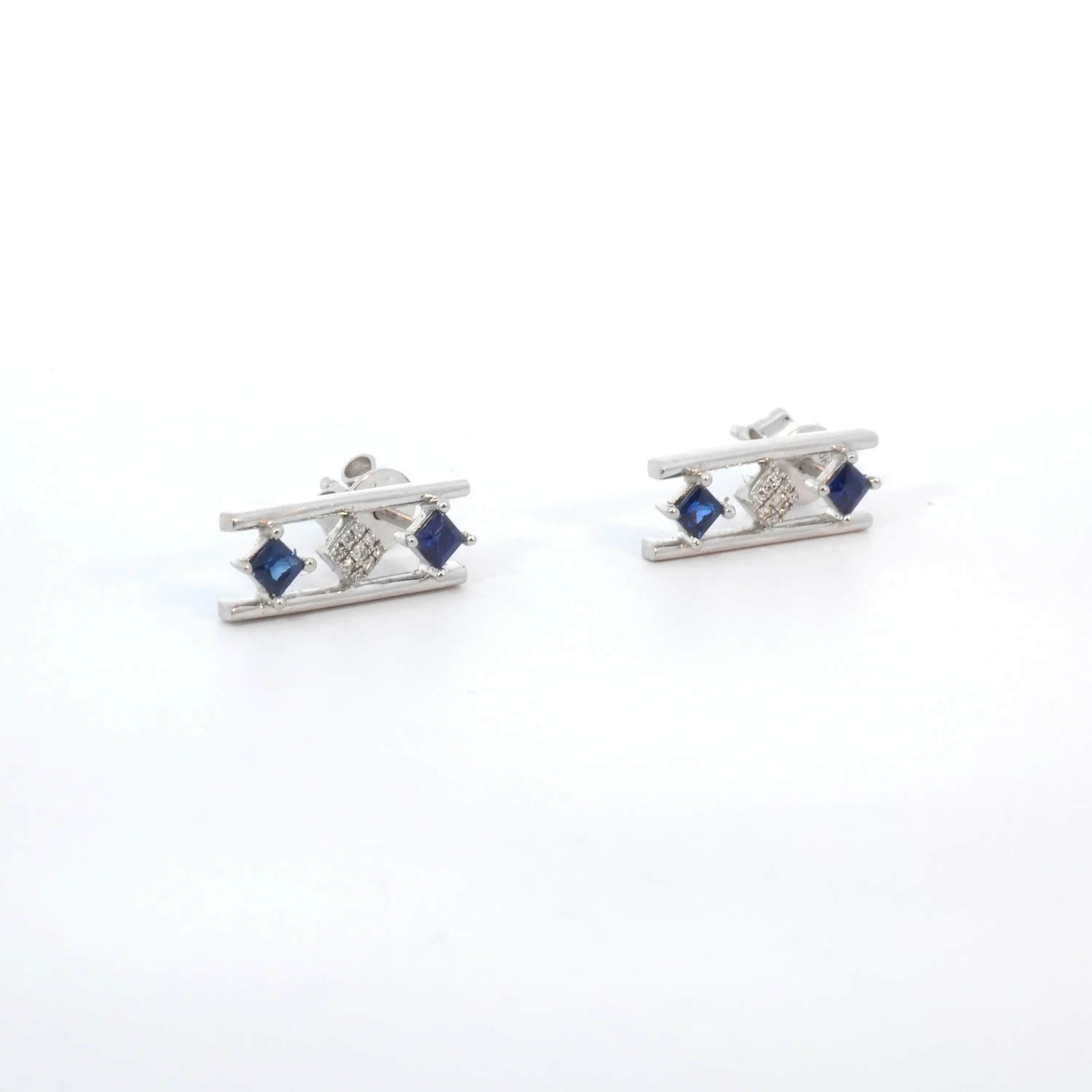 Aro Oro 18K Peso: 2.18 Gr. 2