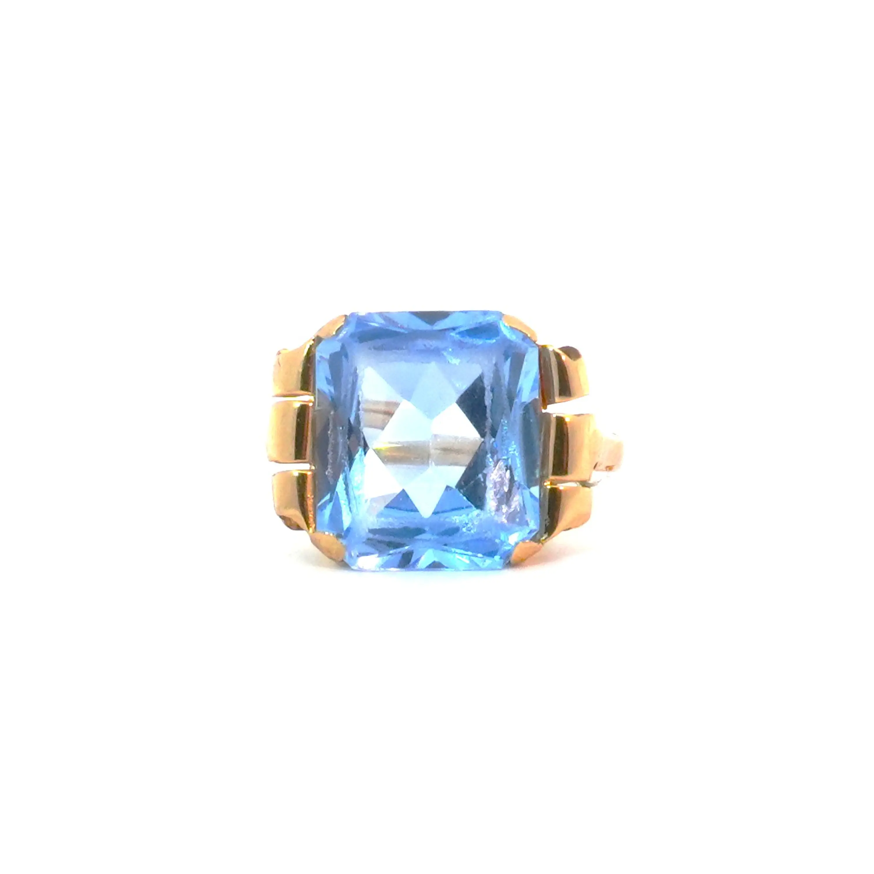 Anillo Oro 18K Peso: 5.31 Gr. / Talla: 19.00 1